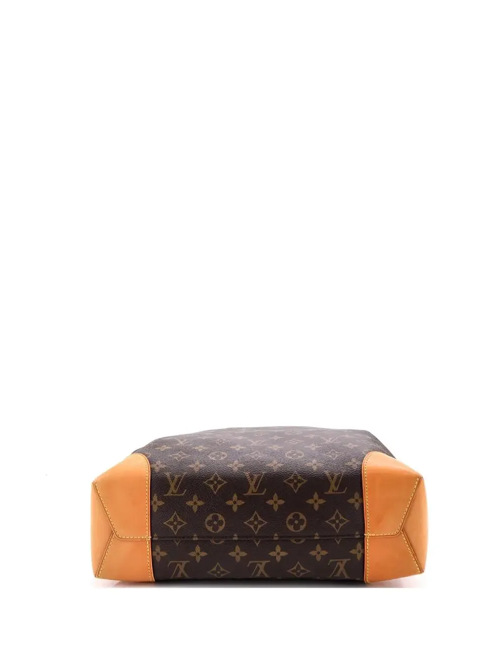 Louis Vuitton step out